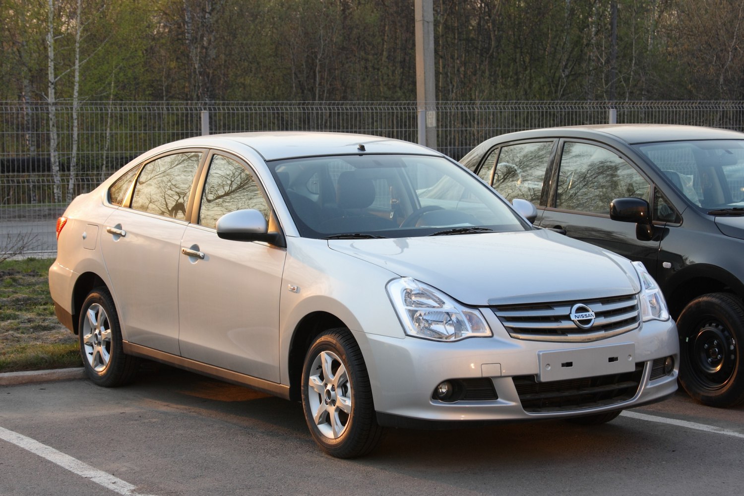 Nissan Almera technical specifications and fuel economy